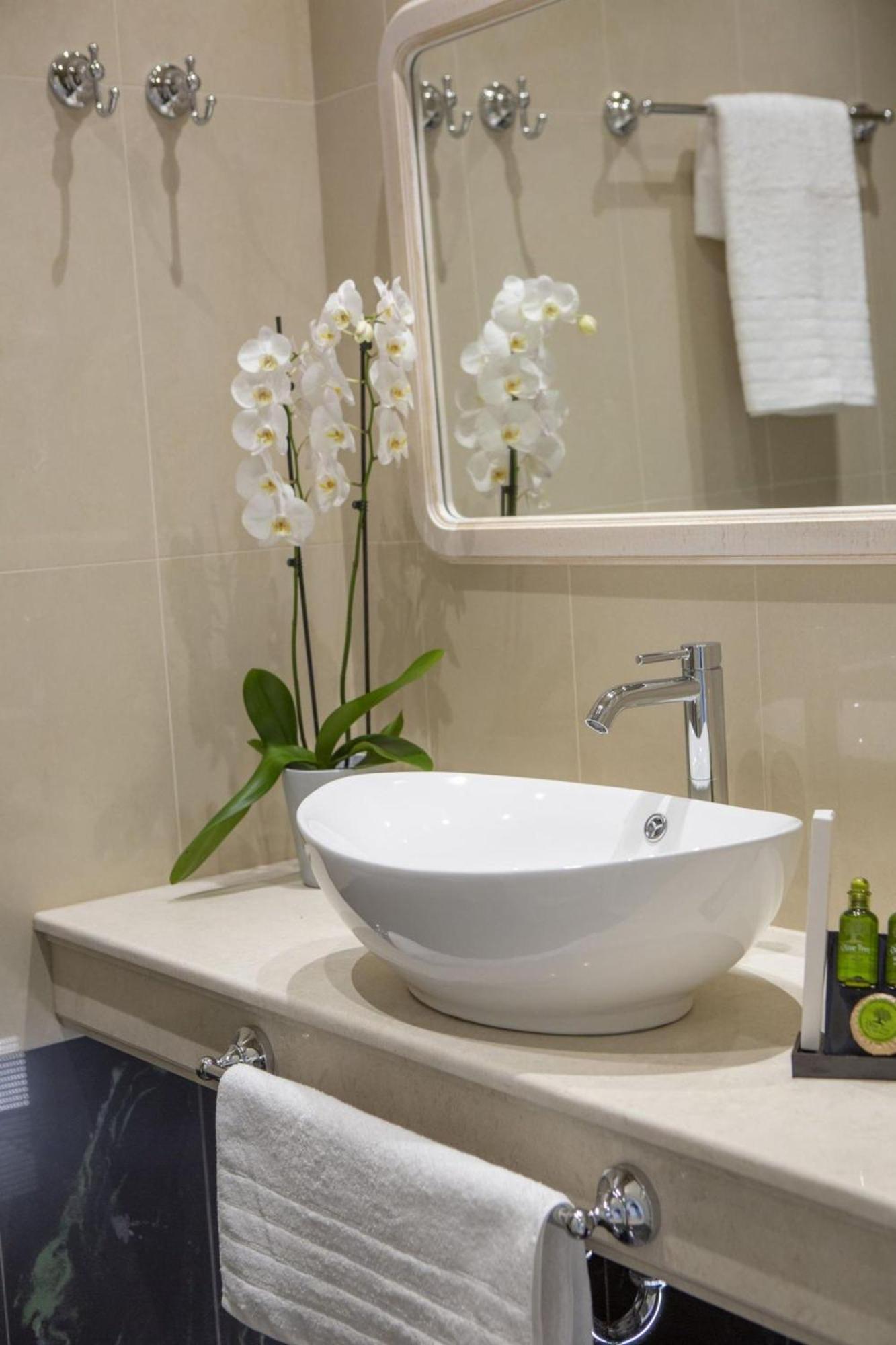 Vk Luxury Suites - Private Parking - Adults Only Nydri  Dış mekan fotoğraf